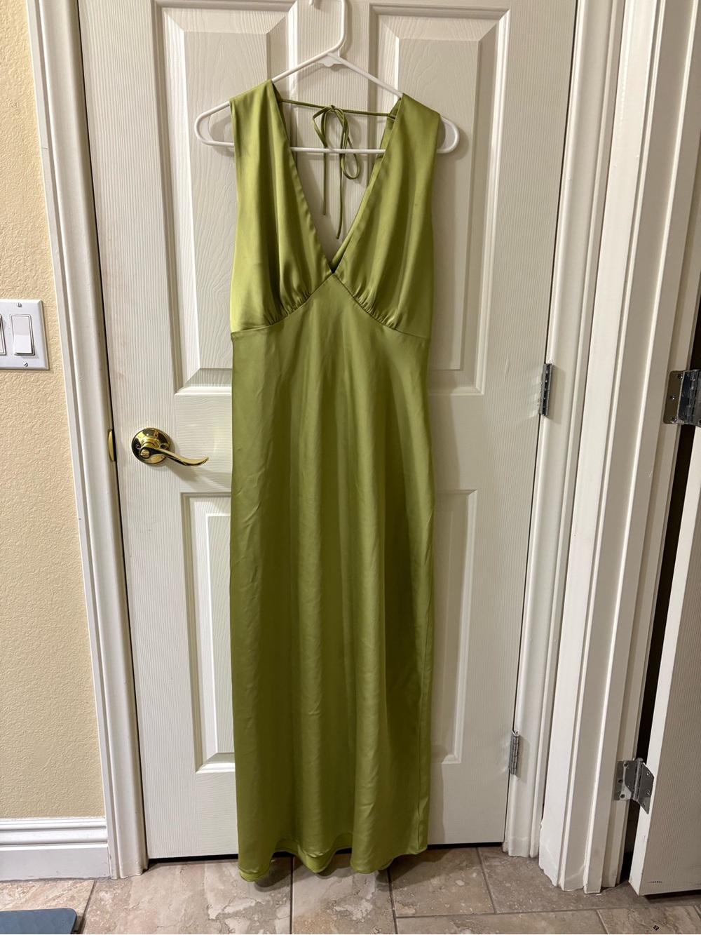 Abercrombie & Fitch Lime Green V-Neck Maxi Dress